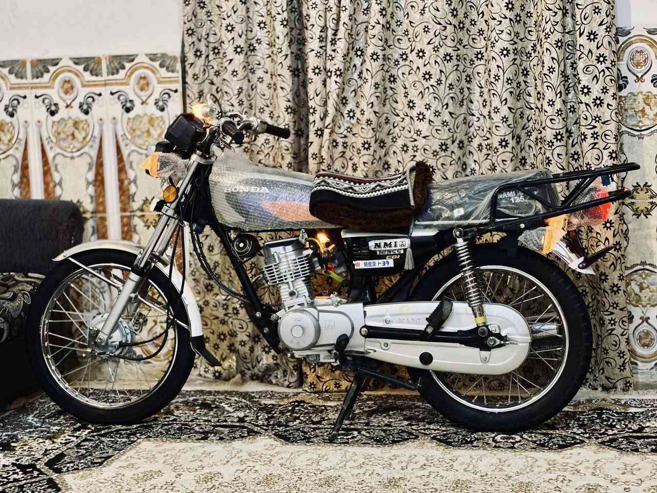 دراجه نامه شاصي 24 سكنر تعمير 25 شلامجه شلامجه دراجه كله شغاله من طول لطول مكفوله كفاله عامه مكاني الشطره
السعر 850 وبيه مجال 

رقمي : ***********
