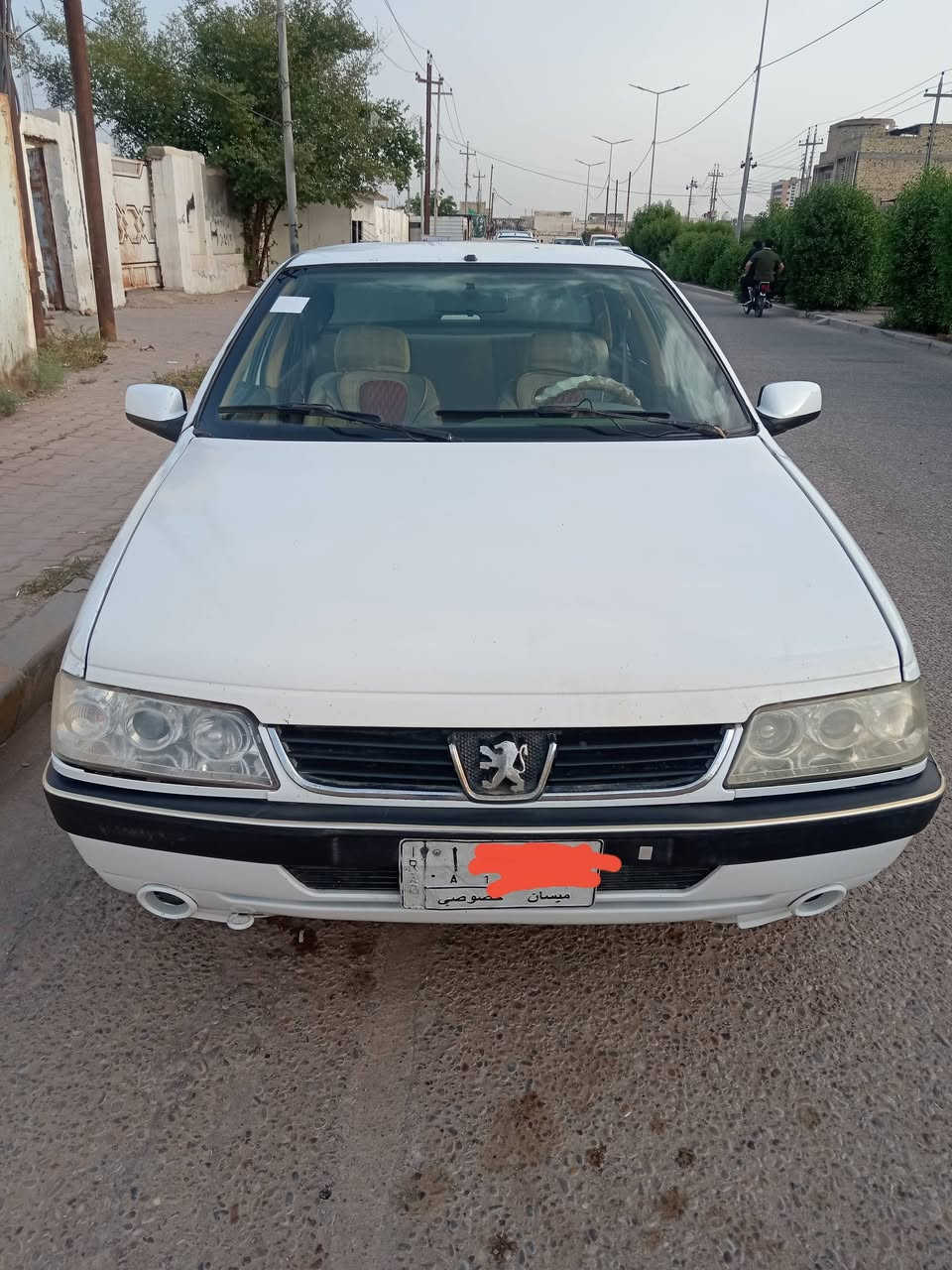بيجو 405 موديل 14
بيها بنيد وجاملغ مبدل أثر ضربه 
محرك لا تبخير ولا تنقيص  و تبريد ثلج
كهربائيات كلها شغاله
السعر 35 وبيها مجال بسيط
الاتصال ***********
