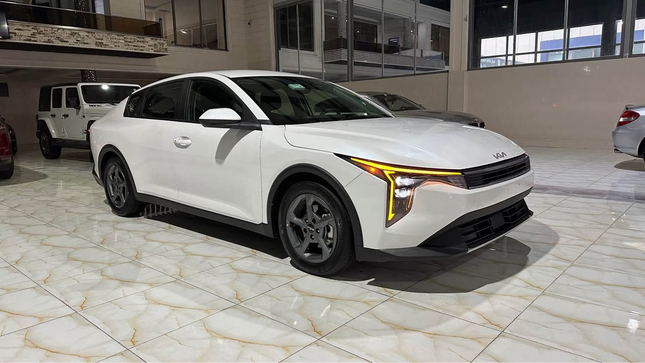 K4 
2025
12 الف مايل ماشية 

‎بصمة ابواب
REMOTE START : تشغيل عن بعد
‎شاشة دشبول ديجيتال
‎شحن وايرليس
‎كاميرا جانبي
‎كاميرا خلفي
AUTO START : اوتو ستارات
AUTO STOP : اوتو ستوب
‎رادار امامي (تحديد مسار)
‎رادار جانبي (نقاط عمياء)
‎رادار خلفي (التحذير من الاصطدام)
‎حساسات 360°
‎حساسات امامي
‎حساسات جانبي
‎حساسات خلفي
‎كشنات كهربائي
‎كشنات دفئة
‎تحكم استيرن
‎استيرن كهرباء
‎استيرن دفئة
‎تبريد لمس
‎تبريد مركزي
‎مراء شفط كهربائي
‎صندوق شفط كهربائي
‎لايتات ليد عدسة زينون 
السعر : 175$ ورقة و مجال 🔥

*********** 
Duhok أربيل, العراق
