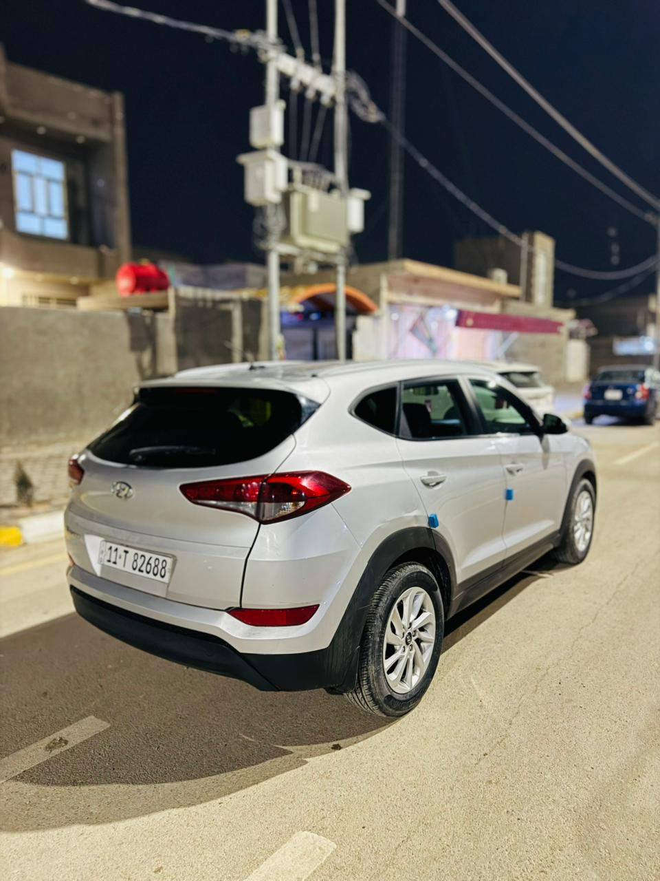 اسلام. عليكم. للبيع. توسان موديل 2016وارد. امريكي.صور. سونار مرفوقه بل منشور. مشروع. وطني. الغايه. 2027 تحويل. ثاني يوم. سياره. بسمي  رقم بغداد جديده. وجاهزه. من. كلشي كير محرك. حداديه. تخم. تاير حجم المحرك (2000). الموصفات شاشه. كامره. دواره السعر.(145) وبيها مجال الستفسار اتصل فقط/***********/ عنوان.واسط الزبيدية  اخوان. بيع. فقط.
