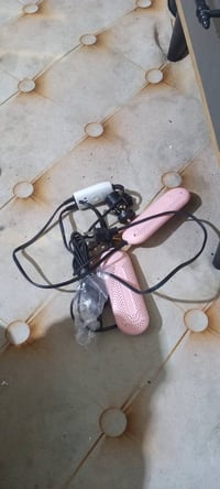 اغراض للبيع كلهن جديدات بس الراوتر واليوبيس مستعملات فقط مكاني بغداد  ...