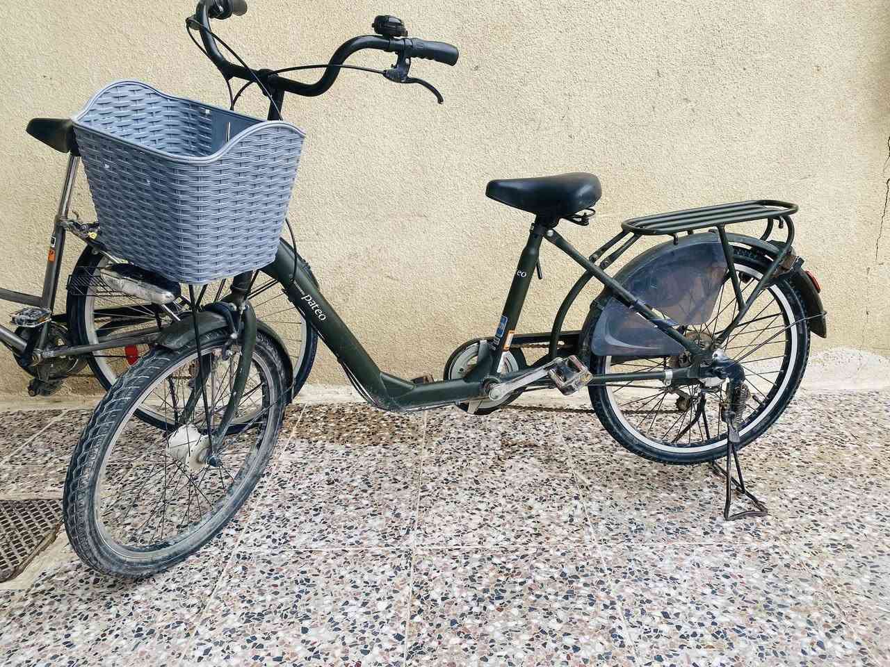 سلام عليكم شباب بيسكلات البيع 

‭٠٧٧١ ٩٢٩ ٥١٦٦‬
