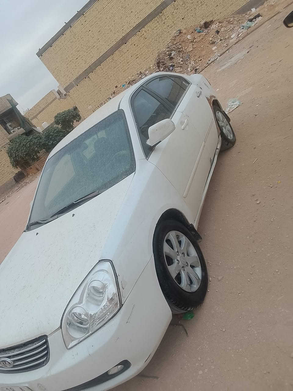 سلام عليكم ورحمة الله وبركاتة كيه اوبتمه موديل 2006ورد أمريكي امعدل سياره ضربته جاملغ خلفي وبيه تبديل باب الصايق ول وره وبنيد كير ومكينه مكفولات كهربائية كله جدد تخم تايرات جدد حداديه جدد لايتات اشاير كله شغاله السياره تاخذه عوزه معزون وصبغ للجاملغ الخلفي سعر السياره 85وبيه مجال بصيط مكاني كربلاء حي نصر رقم التلفون ***********محمد وتحياتي للجميع
