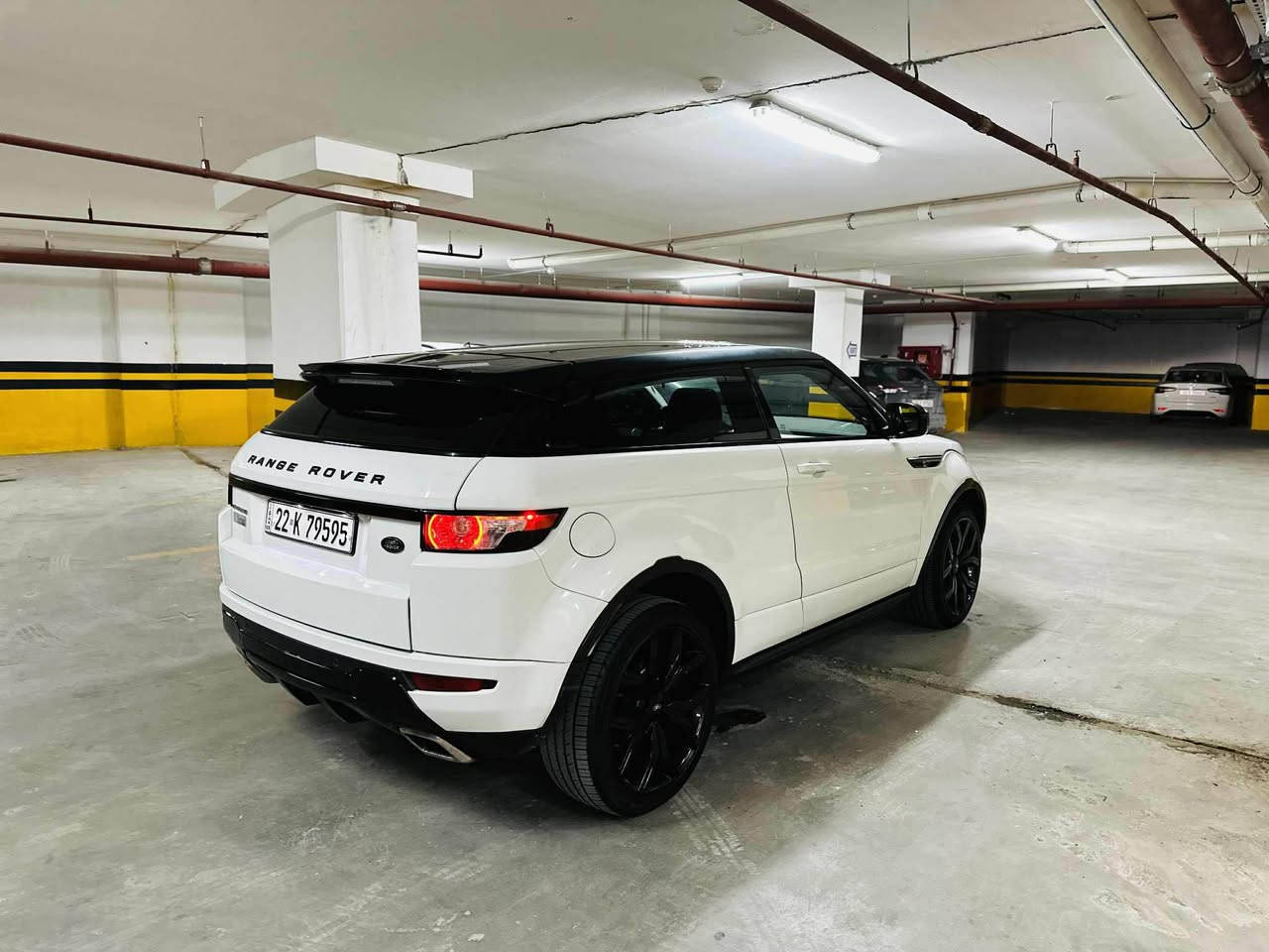 Range rover evoqe 2012 single door

رانجروفر ايفوك تك باب ٢٠١٢
كلين
رقم مميز
فوول
كشن سائق و سكن فوول كهربائي 
شركة سردار 
٤وضعيات قيادة 
بانوراما
مكفوله من كلشي مابيها نقص
و سعر ١٥٥و بيها مجال للشاري أربيل, العراق


**إذا كنت صاحب هذا الإعلان وتريد حذفه لأي سبب، رجاءا أرسل رسالة إلى الدعم الفني**
