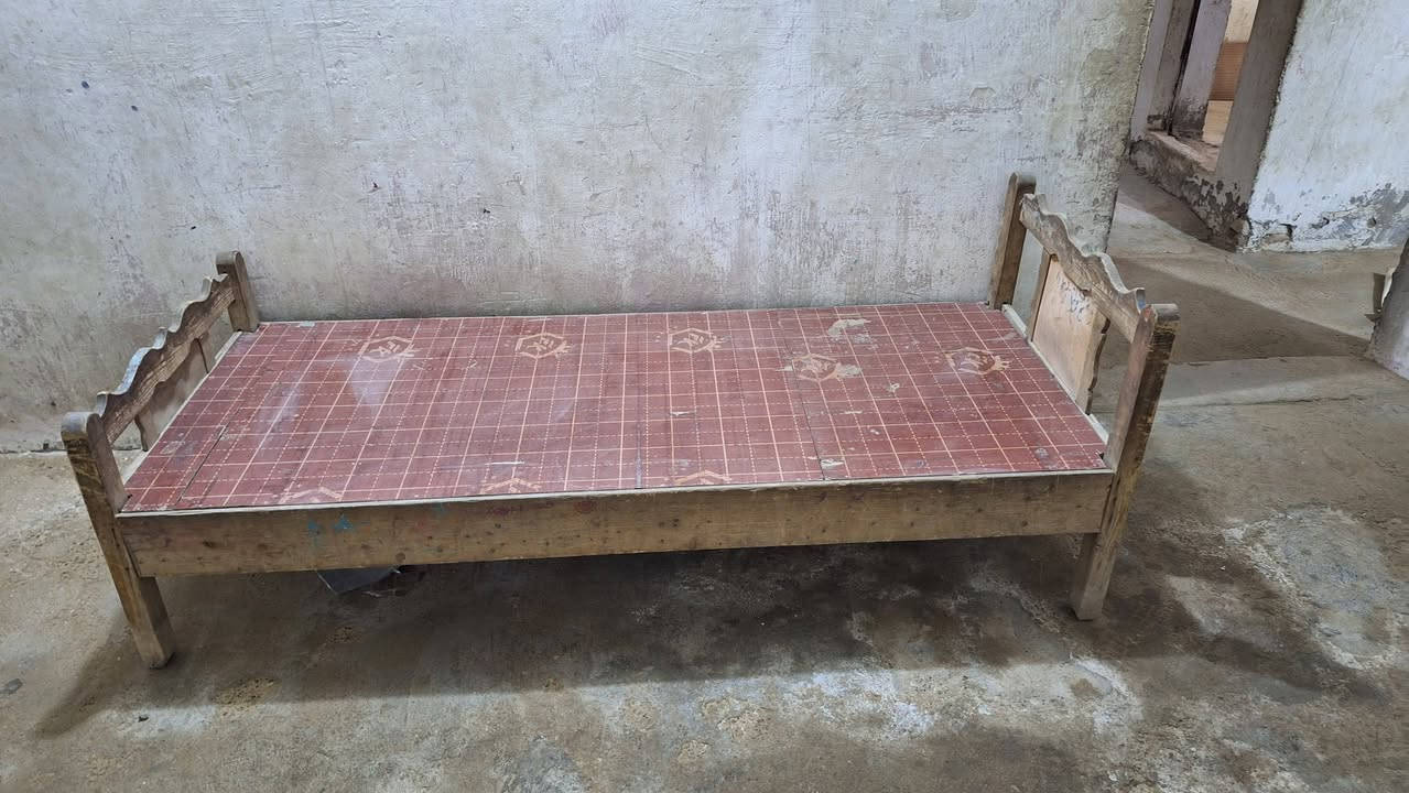 غراض انضاف للبيع كلشي وسعره ***********
