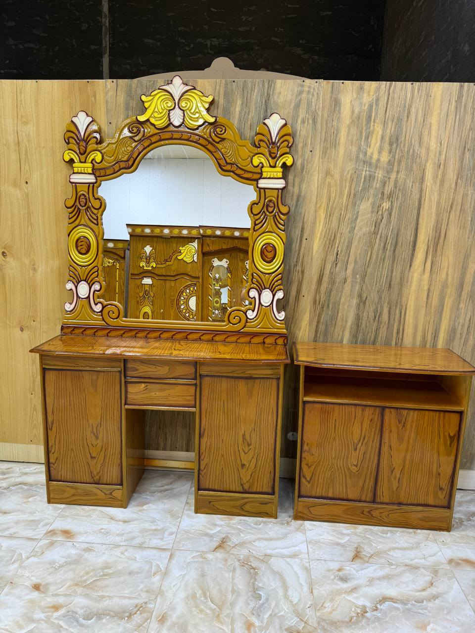 غرفة اخشاب  بسعر 900الف 🔥

🔅تفاصيل الغرفة ....
صاج خارج ٤ملم ام دي اف 🔺
وداخل صاج ٣ملم 
صبغ صاج درجة اولى 

عدد القطع  ٧ قطع 😍
🔺1 //جرباية  قياس  ١٦٠ × ٢٠٠ 
🔺//ميز جانبي ايسر قياس ٥٠
🔺2// وميز  جانبي  قياس ٥٠
🔺3// زاوية ارتفاع مترين عرض ٨٠
🔺4// وميز بلازمه  
🔺5//وميز مراية ارتفاع مترين عرض ١٢٠
🔺6// وكنتور ٦ باب  ارتفاع مترين و١٥ طول ٣ متر و١٥

القطعه الثامنة حسب الطلب شازلون
سعرها ٥٠ الف ❤️

(توصيل مجاني مركز بغداد )
التوصيل يشمل الشد مجاني 🔥
(اطراف ٥٠)
باقي المحافضات حسب البعد

شازلون سعرها ٥٠ الف


**إذا كنت صاحب هذا الإعلان وتريد حذفه لأي سبب، رجاءا أرسل رسالة إلى الدعم الفني**