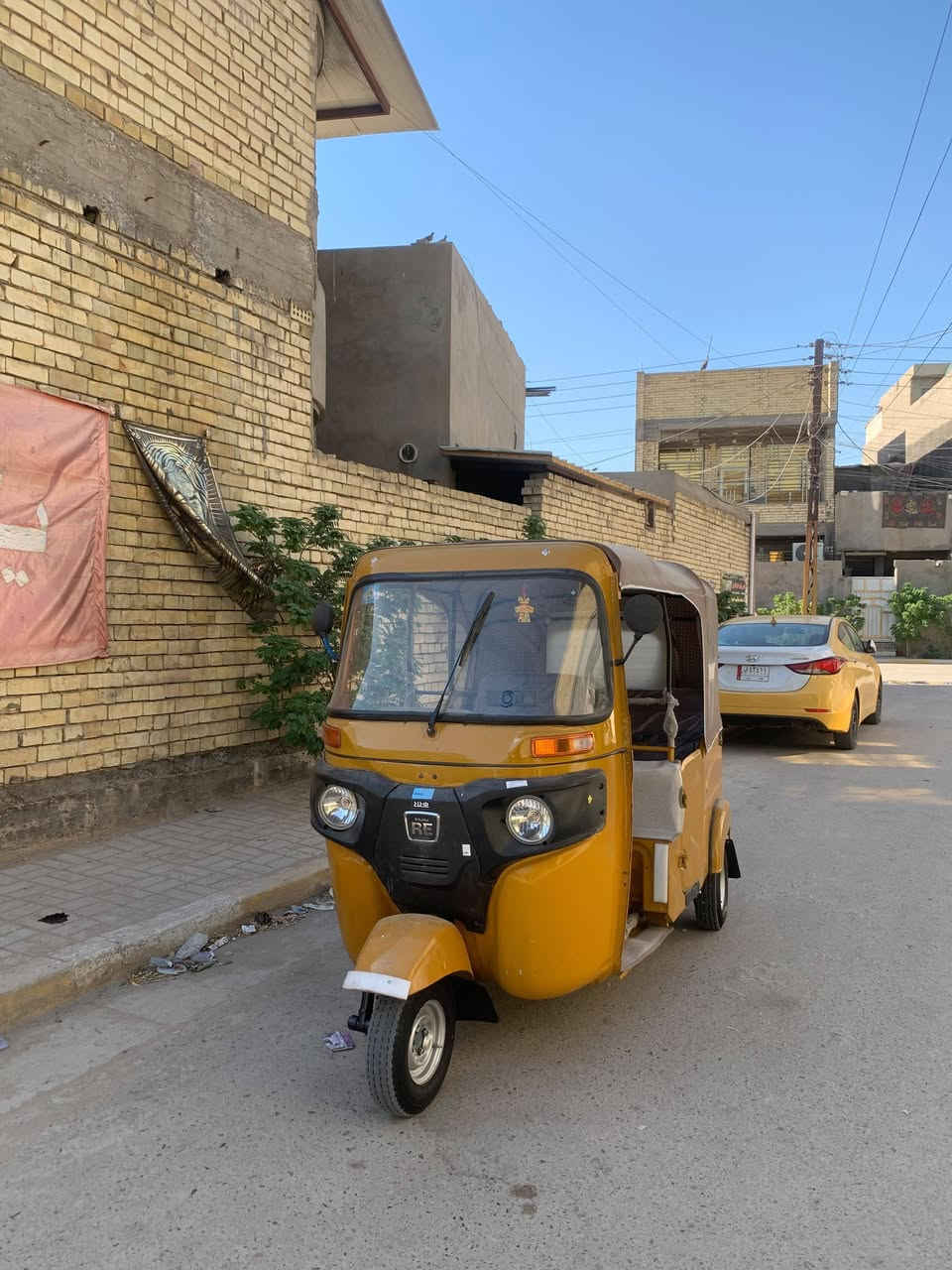 سلام عليكم تكتك لموديل 2022 شهر ٣ رقم وسنويه رقم بغداد نكليزي تحويل ثاني يوم تكتك مكينه مكفوله تكتك حلوه وخير من لله سعر 8700 وبيهه مجال لمكان بغداد رئاسةلعبيدي رقمي ,***********
