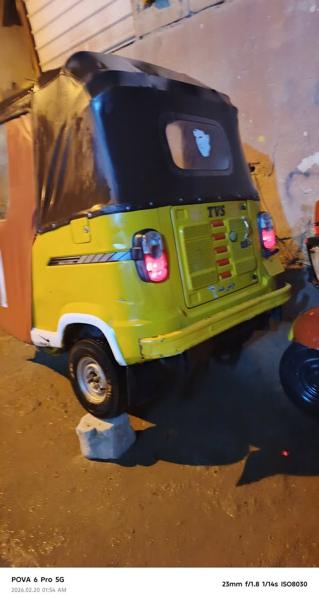 سلام وعليكم تكتك تيفي اس مديل 20 مكينه مبدل بيها بستم فقط و بدي شوفت العين رقم تصال *********** سعر 5750 وبيها مجال مكاني بصره جزيره شط العرب
