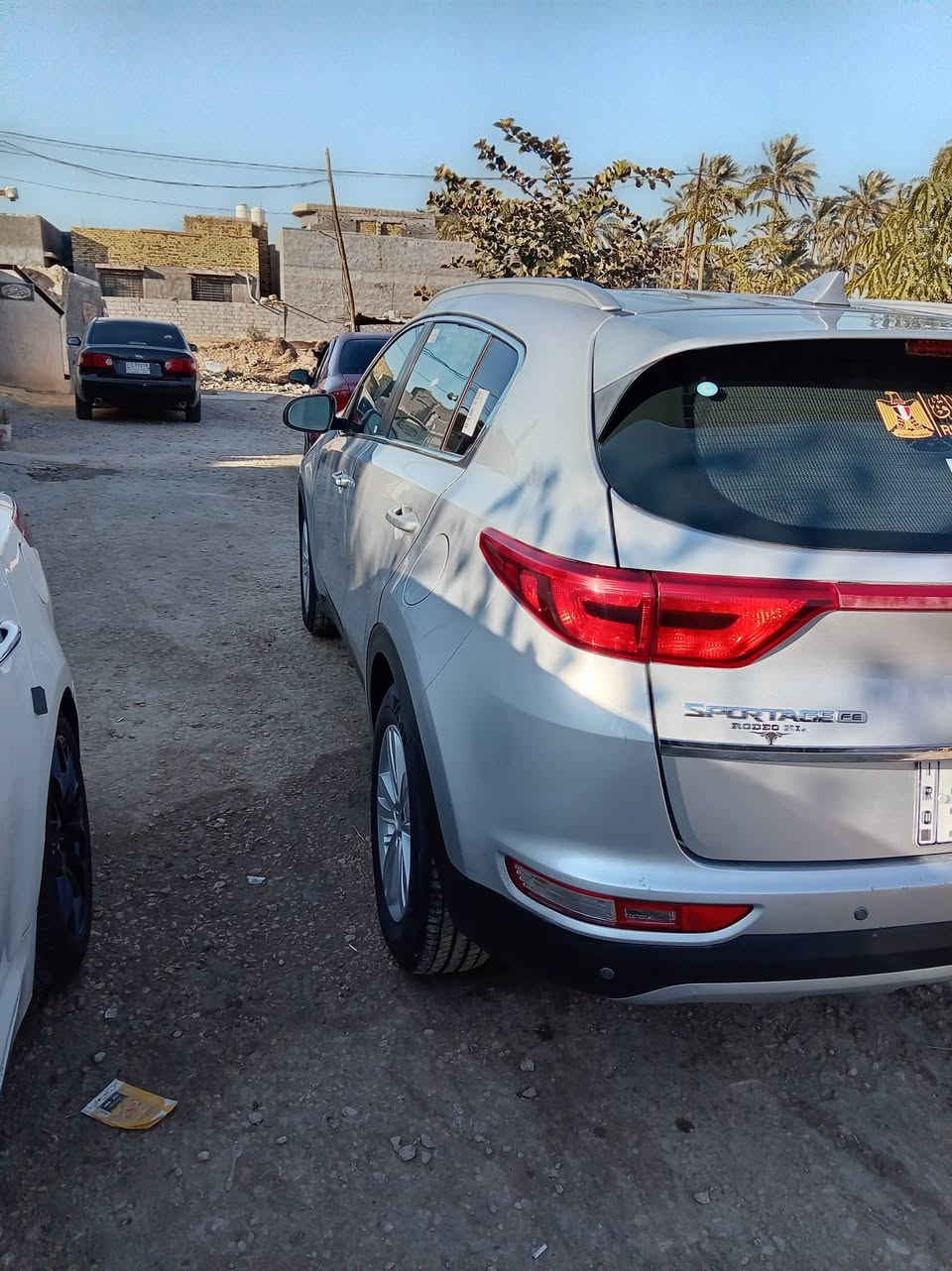 سلام عليكم كيا سبورتج موديل 18 بغداد الدولي الجديد سنويه لل٣٠ جاملغ صبغ وبنيد سونار موجود بيه ليبل واحد مكينه 2400 ماشيه 61 الف مكينه كير حداديه جديده تخم تأيز سياره جاهزه مكاني بابل وجديده سياره وضع الشركه السعر 145 وبيها مجال شرط المداور ***********
