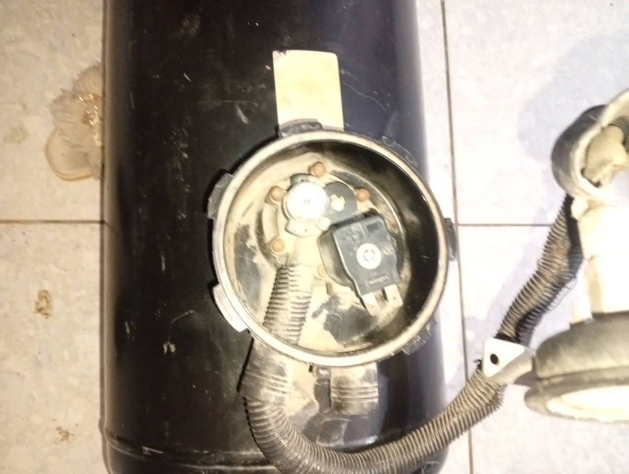 السلام عليكم عندي هاي منضومة البيع جديده الله شهد ... الحد يجي وسالني كلشي ماعرف بيها مكاني حي جهاد.***********
