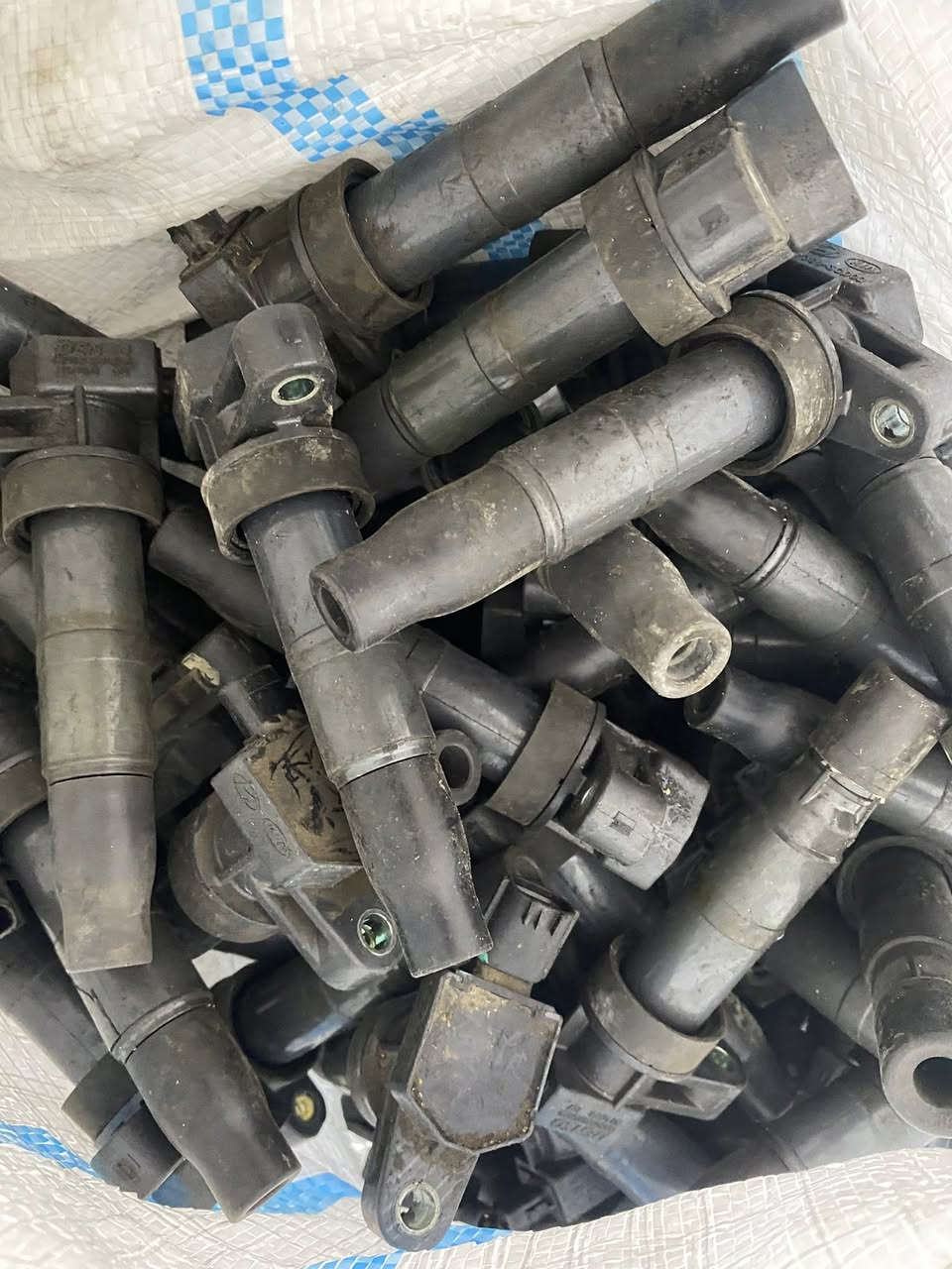 مجاول كوري حديث خلطه عدد500 بيعه شلعه كامله سعر القطعه 1500 للتواصل مراسله الصفحه


**إذا كنت صاحب هذا الإعلان وتريد حذفه لأي سبب، رجاءا أرسل رسالة إلى الدعم الفني**