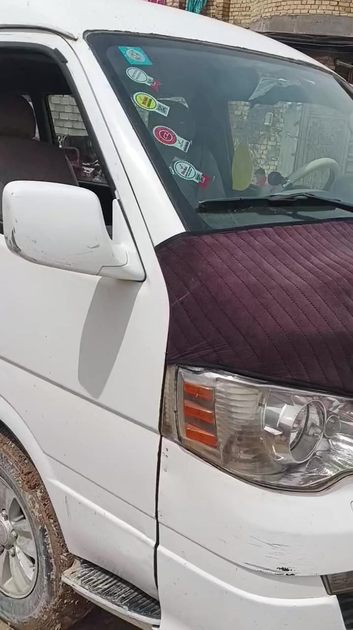 سلام عليكم سياره جنبي البيع مكفوله من گير مكينه مكاني بغداد المعامل الباويه سياره حره مصفره من هيئه وغرامات رقم بغداد سياره صاعده هزه ماتصعد هزه ***********.  اتصل واني خادمك
