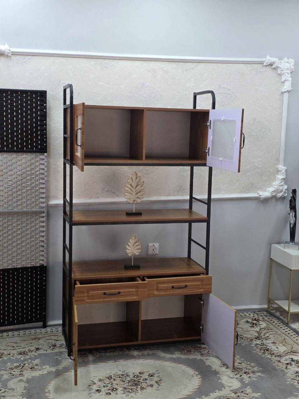 رف أوفن بتصميم عصري
مناسب للمطبخ، الأوفن، أو التخزين

 القياسات:
▪️ العرض: ١٠٠ سم
▪️ الارتفاع: ١٨٠ سم
▪️ العمق: ٤٠ سم
✔️ ثابت ويتحمّل 

 السعر 165 الف 

 التوصيل مجاني داخل بغداد ولجميع المحافظات


**إذا كنت صاحب هذا الإعلان وتريد حذفه لأي سبب، رجاءا أرسل رسالة إلى الدعم الفني**