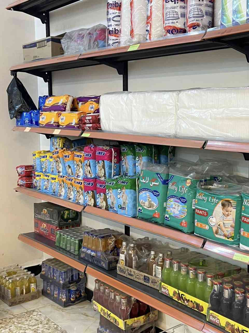 ⚠️اسواق للبيع كربلاء⚠️ شارع ابو طالب-ركن شارع المدارس 

🔴سبب البيع عدم التفرغ واغلب الوقت معزل .
🔴مساحة 100 متر 
🔴مجهز بارقى انواع الرفوف الجدارية والوسطية 
🔴عارضات جدد
🔴بظاعة متكمال 
🔴محل شغال وجاهز على حباية 
🔴لوحة اعلانية 
🔴منظومة كاميرات 
🔴ميز كاشير 

⚠️اذا مو شراي وبس تسولف لاتخابر ولا تراسل 
⚠️ باقي التفاصيل اتصال على الرقم ***********
