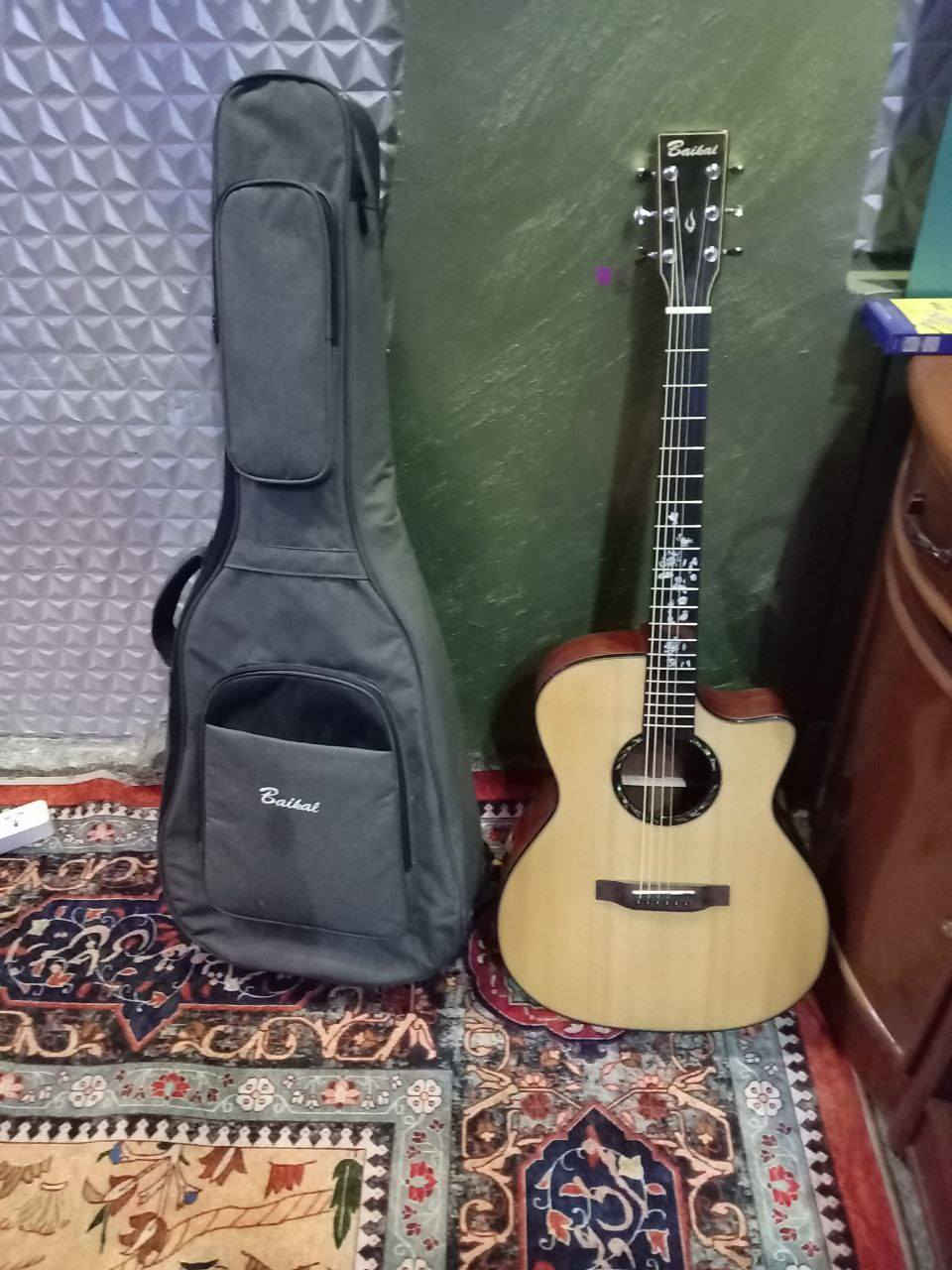 غيتار اكوستك
Baikal

مضخم صوت
حزام
جنطة
ريش عدد اتوقع فوق 20 ممن جميع قياسات
كايبو
عدد كامله النكي و فتح السدادات مال أوتار
قسيمه تعليم غيتار مجانية
كتاب تعليم غيتار
سيت أوتار إضافي مال شركة

نضافة 1000% خشي مالته مختلف تماما عن يلي موجود ب سوك صراحة واحد من أفضل غيتارات يلي استعملتها ب حياتي اقوة من ال yamaha f310 ب أضعاف ك صوت و نقاوةو نوع خشب

كلش مرتب إذا تحب تسمع صوته موجود راسلني خاص و تدلل

سعره 150 و بيه مجال راسلني و تدلل ***********

مكاني بغداد زعفرانية شارع المعهد موجود توصيل

