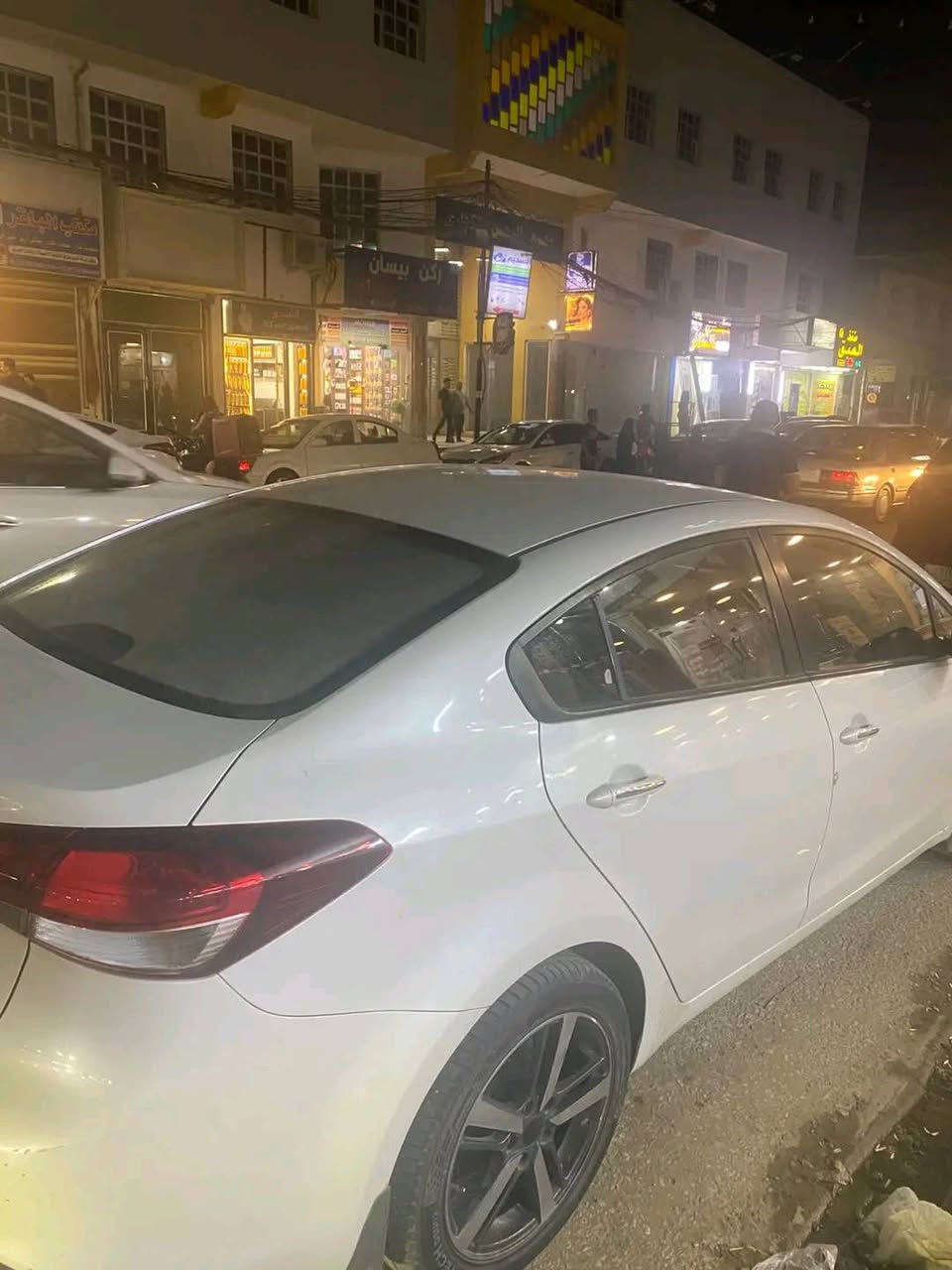 عندك سيراتو موديل 2018مكفوله من صيغ وضربه رصعات سياره للبيع فقط مواصفات عاديه ماشي السياره 95, الف ماكينه 1600 الشراي يخابر المكان نجف الاشرف هذا رقمي ما متواجد على الخاص *********** رقم اربيل باسم شركه

