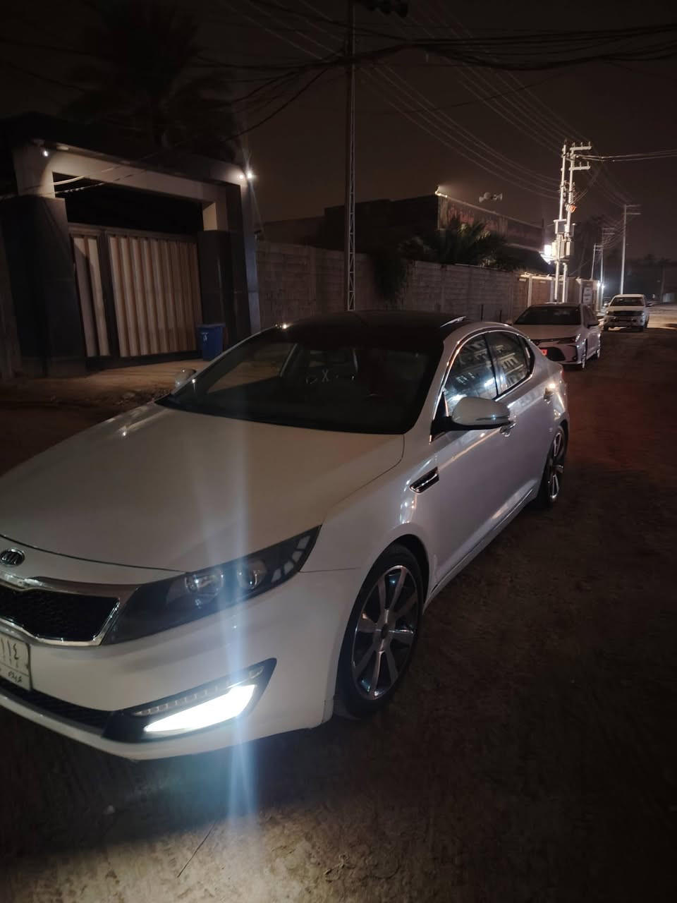 سلام عليكم
اوبتيما خليجي موديل 2013 مكفوله كفاله عامه فقط شخط بسيط
(المواصفات)
 بصمه عدد 2
بصمه
بنوراما
ويل كب كروم 5
حساس خلفي +كامره خلفيه
كشنات جلد
مري شفط
محرك 2000 cc
ماشيه 188 الف
سعر 135  وبيها مجال
مكان سياره كربلاء باب بغداد
الأستفسار اتصل على الأرقام تاليه ***********///***********
