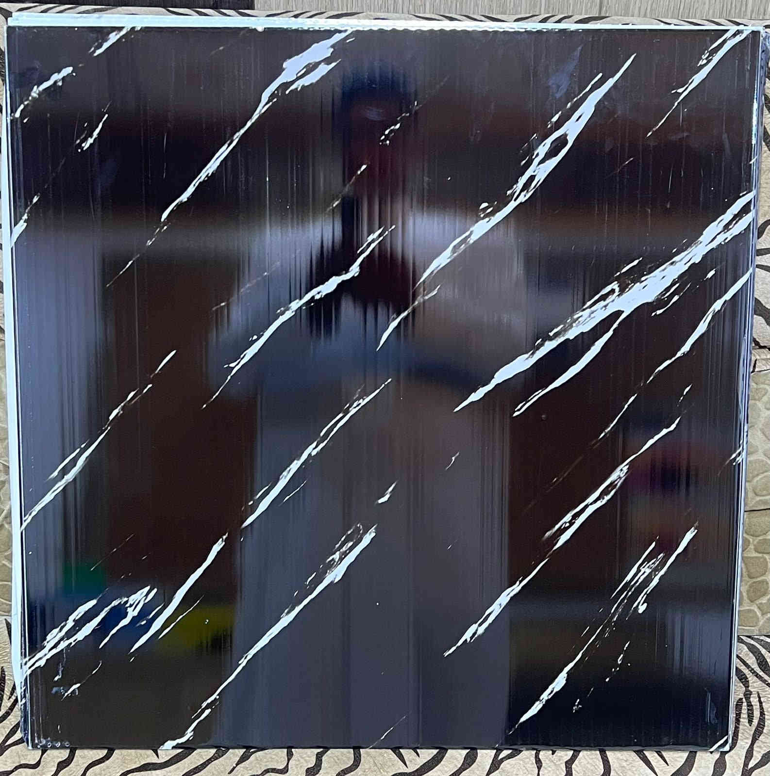 على بركة الله 

كل ما يخص الديكورات الداخلية
مكتب هيثم العواد للديكور 

تابع الصور 
***********

العنوان : ناحية الزاب / قرية النميصة الشارع العام
