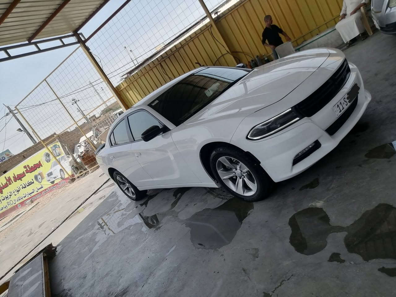 دوج جارجر خليجي.. موديل ٢١ أصل
حادثها بالعراق بنيد(بنيد مبدل) وأرباك دشبول.. بيها بارد بباب الصدر العبري
مواصفات تبريد قطعتين.. تحكم ستيرن..
حساسات خلفية.. مكينة ٣٦٠٠.. ماشية ١٢٠ 
العنوان النجف الاشرف..
رقم بغداد بأسمي مداور ثاني يوم
لا اتواجد عالفيس..
***********
