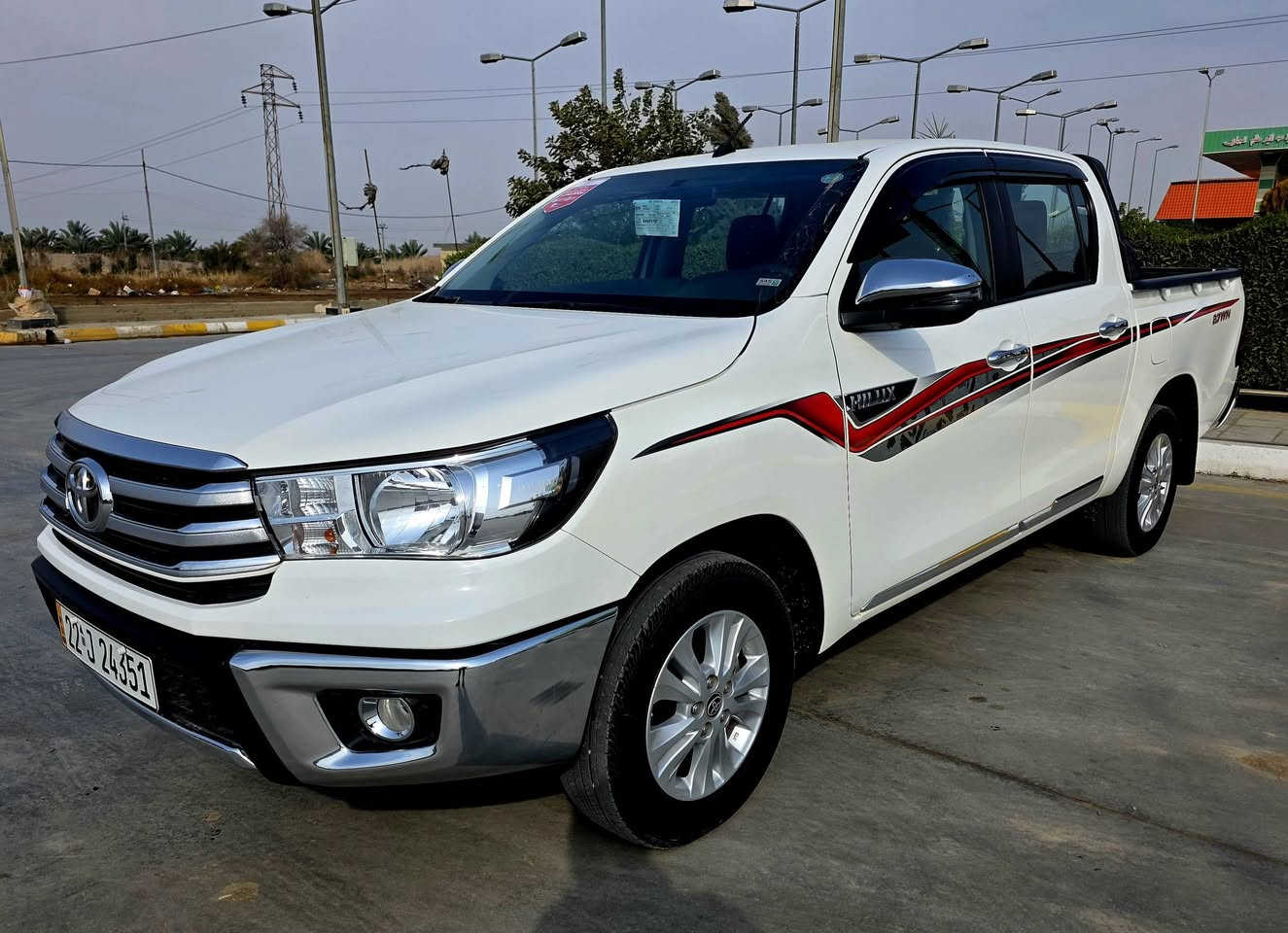 السلام عليكم
تويوتا هايلوكس موديل 2025 ساز

مكفوله كفالة عامه ماشيه 14 الف كيلو 

فووول مواصفات رقم اربيل  عنوان واسط قضاء الصويره السعر /312$

***********/ ***********
