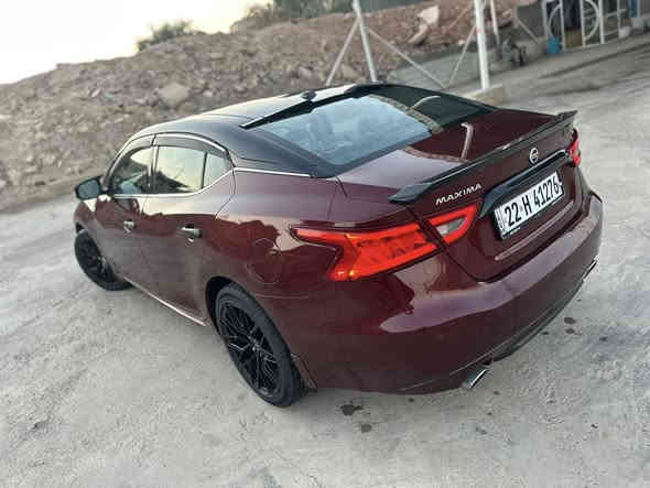 السلام عليكم للبيع نيسان مكزما ١٦ محرك ٦ مامفتوح وگير شرط جاملغ وبنيد صبغ وباب خلفي يمين وجاملغ خلفي يمين كلير بدون حادث 
فول مواصفات بصمه سقف بنراما 
جاهزه للاخير السعر ١٢٦ وبيها مجال مراوس حسب القناعه 
مكان السيارة صلاح آلدين ناحية الزوية 
***********
***********
