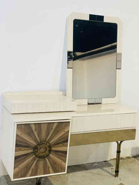 ژووری نوستنی تورکی  ١٩ وەرەقەی پێدراوە
حسابکە لۆکە
بۆ فرۆشتنەوە
نرخی 
١،٤٥٠،٠٠٠
سلێمانی
Whatsup
***********
