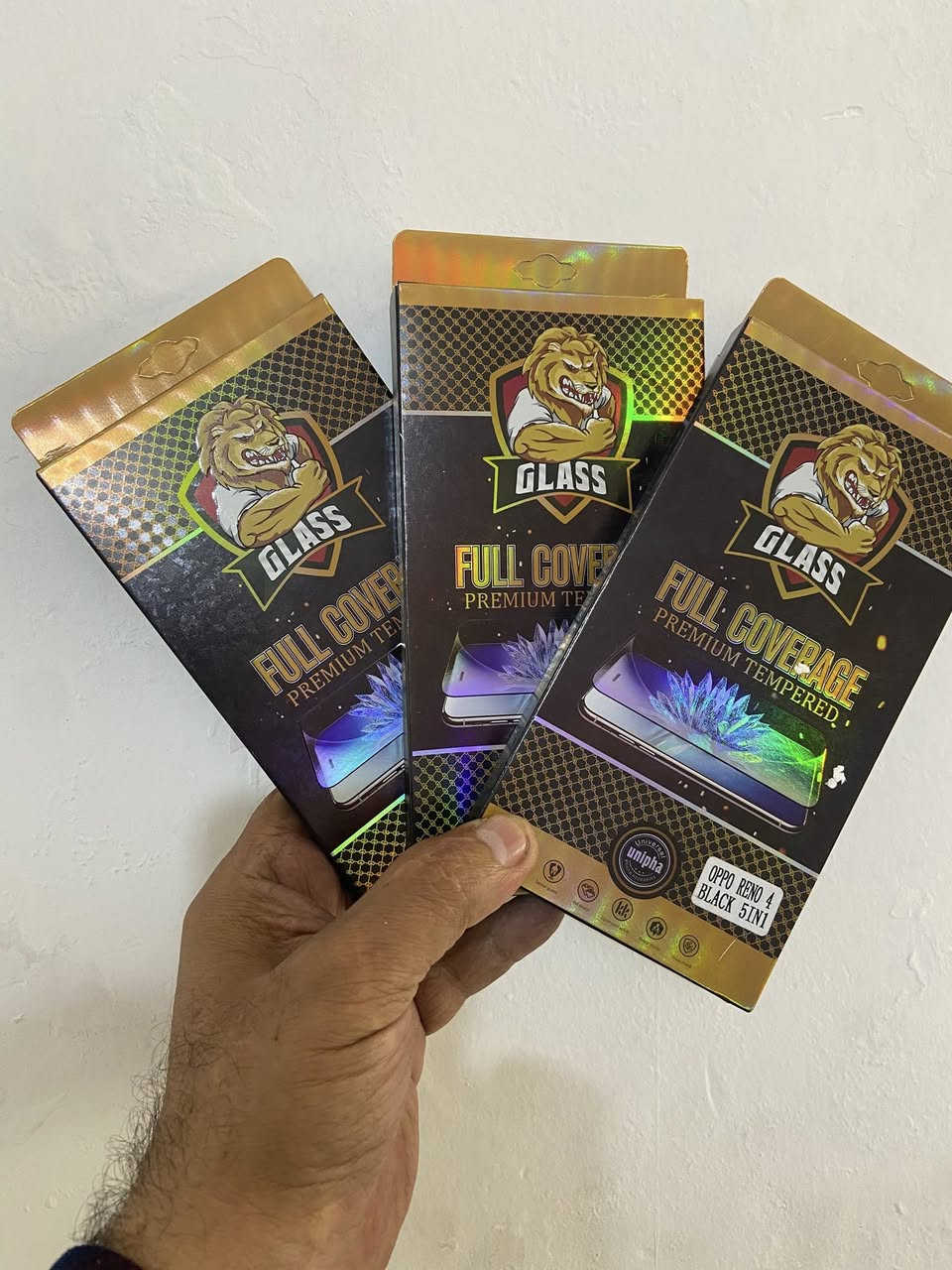 عرض خاص سعر لاصق الشاشه 100 دينار توصيل لجميع المحافضات ***********
