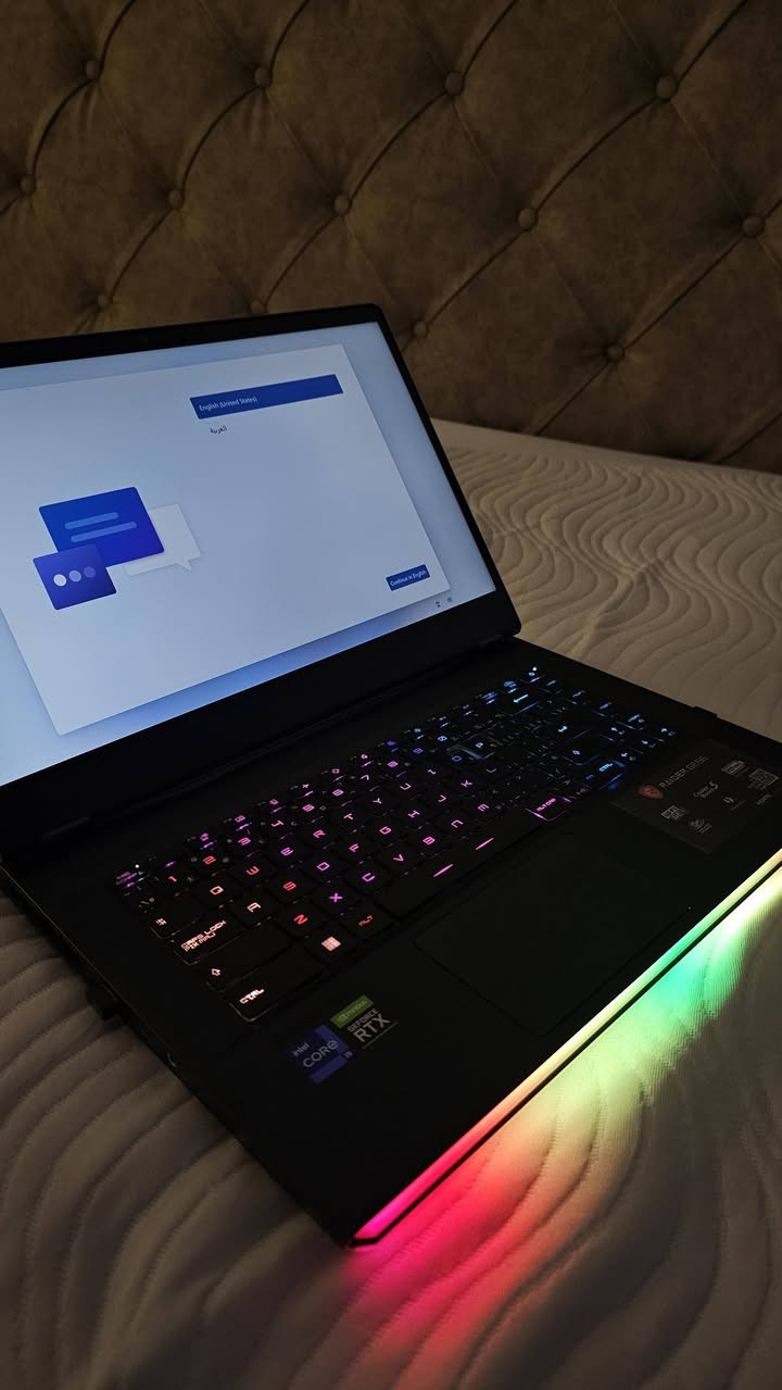 لابتوب msi نظيف و جاهز مال شغل نظام وندوز اضاءة RGB للكيبور و قابله للتعديل و التغير الانماط و الشريط ايضا بي RGB مواصفات مرفقه بالصور . اللابتوب مخصص للشغل الثكيل .مونتاج تصاميم و العابب
السعر مليون و 800 و بي مجال 
للتواصل ***********
