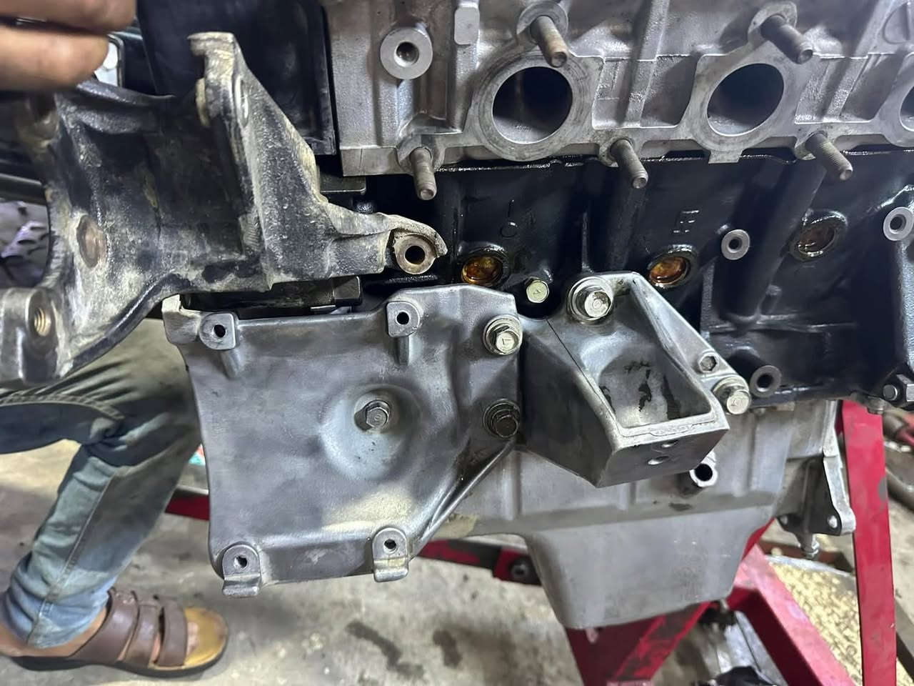 من مجمع حبتور لصيانة الباجيرو سياره الاستاذ  عصام  تجفيت عام مكينه 3500  بغداد البياع تقاطع درويش مدخل حي التراث مقابل مطعم ضلوع ومندي 
 ابوعلي الدراجي
***********
***********
***********
واتساب
