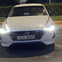 سوناتا 2022 امريكي  لون صدفي  مواصفات  1:تحديد مسار  2:كار بلي لاسلكي ...