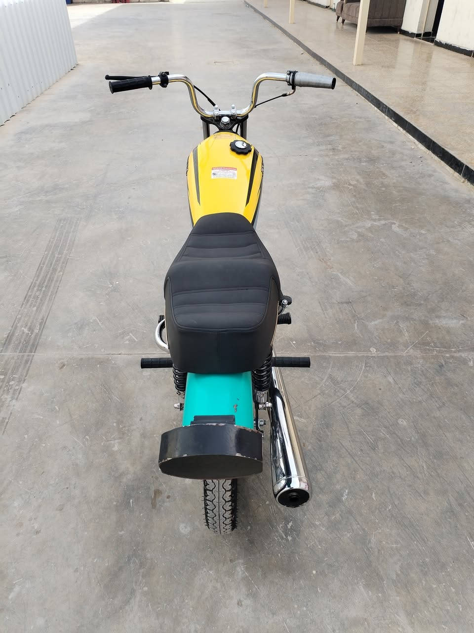 دراجة نامه تعمير جديد مكينة رابيدو أصلي 5 أوراق 
مستخدمة قليل
دراجة جاهزة
المكان واسط صويرة
السعر اتصل ودلل ماعدك رصيد رمشلي واني اتصل عليك ***********
