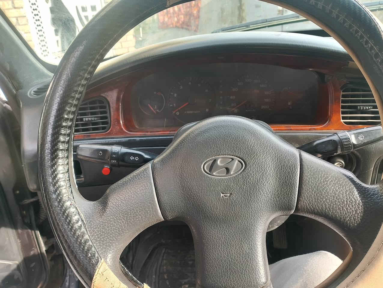 السلام عليكم سوناتا تو موديل 94 رقم دولي انبار هزه جديده السعر 38 وبيها مجال مكانها الصويره محرك وكير خير من الله. كير أوتو تحويل ثاني يوم التفاصيل ***********
