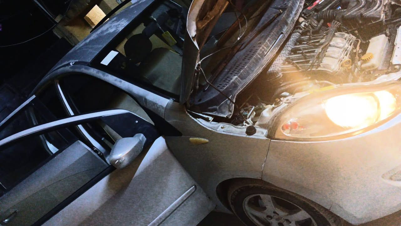 السلام عليكم عندي سياره نوع شيري
A1 
مديل ٢٠١٢ للبيع رقم كربلاء السعر٣٠ مكاني بغداد سبع البور 
***********
