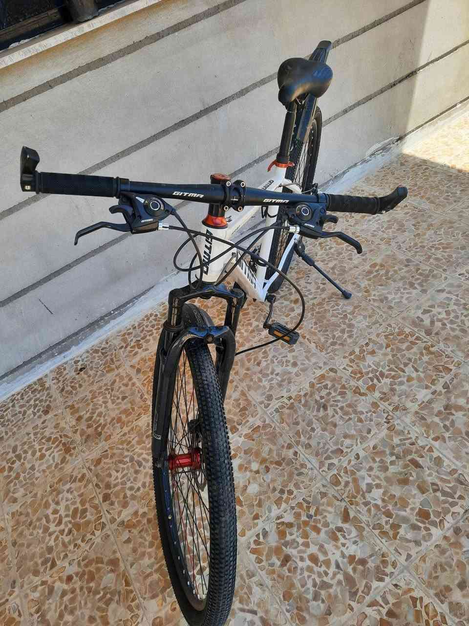 بايسكل للبيع موصل برطله أيسر سعر 155 بيه مجل خاص


**إذا كنت صاحب هذا الإعلان وتريد حذفه لأي سبب، رجاءا أرسل رسالة إلى الدعم الفني**
