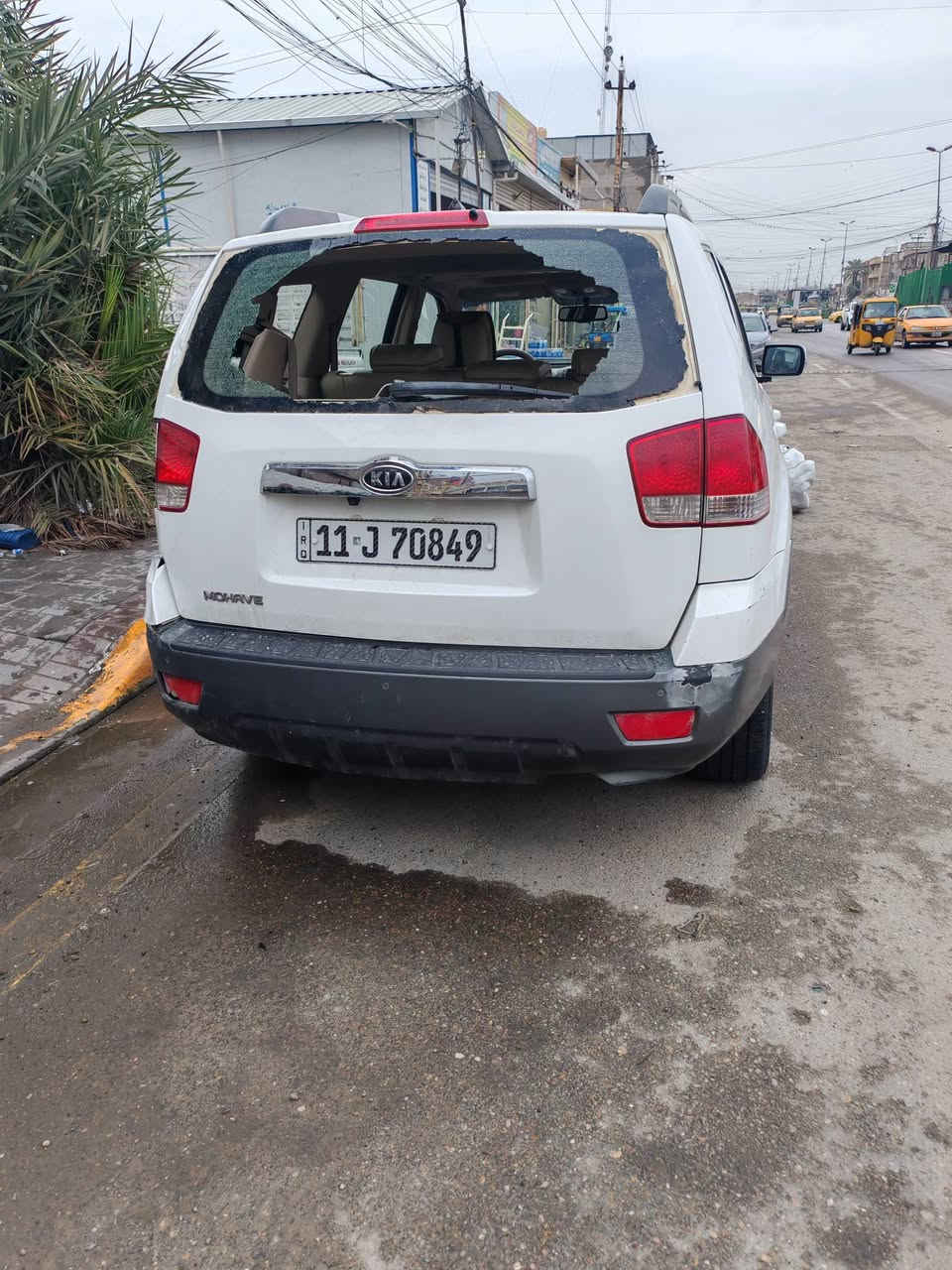 سلام عليكم
مهافي للبيع عله وضع الحادث
موديل ١١ سياره باسمي مكان السياره بغداد حي اور السعر ٩٥ هاتف ***********
