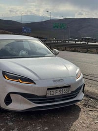 2025 داخل اسود ماشيه 15 اربع كامرات بطاريه 80 كيلو بدون بانوراما سياره...