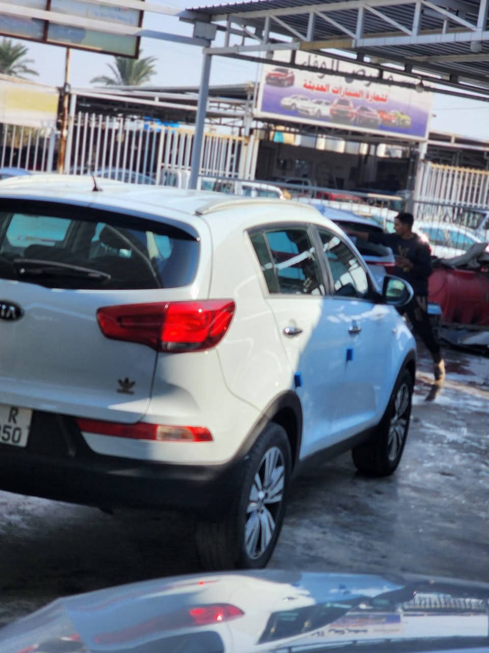 سبورتج خليجي موديل 2015 
 رقم بغداد بأسمي هزه وسنويه جديد
السياره كفاله صبغ ولتبديل محرك كير ع شركه 
السياره بيهه شبر بارد فقط 
تجي تفحص خلاف كلامي اني ادفع السونار 
السعر 158 وبيهه مجال 
مكان السياره بغداد اليوسفيه 
***********
***********
