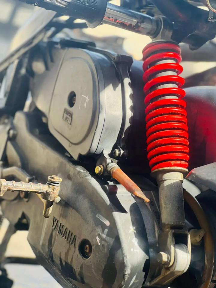 سلام عليكم دراجه لبيع مفتوحه بس كور مانقصه كلشي


**إذا كنت صاحب هذا الإعلان وتريد حذفه لأي سبب، رجاءا أرسل رسالة إلى الدعم الفني**