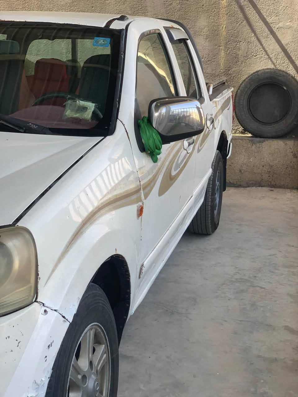 للبيع كريت ٢٠١٣ رقم قادسيه مكانها سماوه جاهزه من كلشي كير محرك لاستفسار ***********
