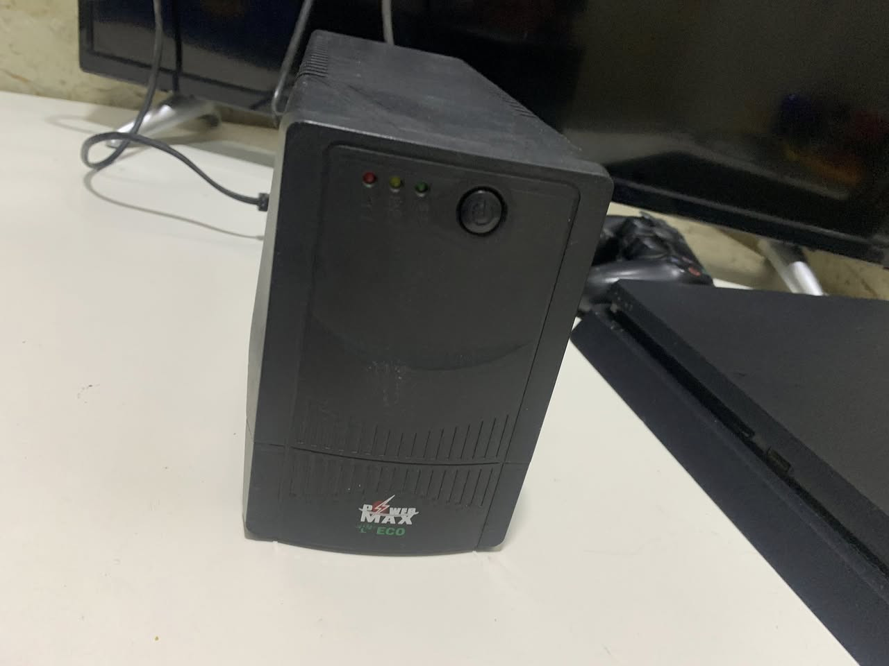 السلام عليكم بلي فور سلم اون لاين ذاكره 500gb ويا خمس اقراص مثل ما موجود بل صوره و جويستكين الاصليه زر ال L2 عطلان و الثانيه تجاريه بس ال X طاب ليجوه بس يشتغل و بي حساب فورتنايت زين بي بتل باس من الشابتر الخامس و الجهاز ما مفتوح و لا مصلح و كل ملحقاته موجوده 
و يجي ويا يوبي اس 850 بطارياته شويه ضعيفه و الشاشه من ماركه DENKA تجي 60 هرتز FHD كل الاجهزه لا مفتوحه و لا مصلحه و ابيعهن شلعه وحده سعرهن كلهن 350 الف قفل


**إذا كنت صاحب هذا الإعلان وتريد حذفه لأي سبب، رجاءا أرسل رسالة إلى الدعم الفني**