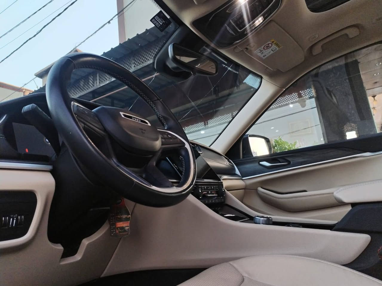 🔴سلام عليكم اخوان... جیب گراند شيروكي لارج لميتد موديل 2021 خليجي 7 راكب السياره وكاله هارلم ماشيه 62 الف كم بدون حادث بدون صبغ بعدها ع وضع الشركه فقط مكان ع كد دائرة كلش صغیره bdr و تکحیل اصبع فقط سیاره جاهزه من كلشي و مواصفاتها معروفه مكان السياره اربیل و تحويل ثاني يوم السعر 4 دفتر و بيها مجال للاستفسار ***********
