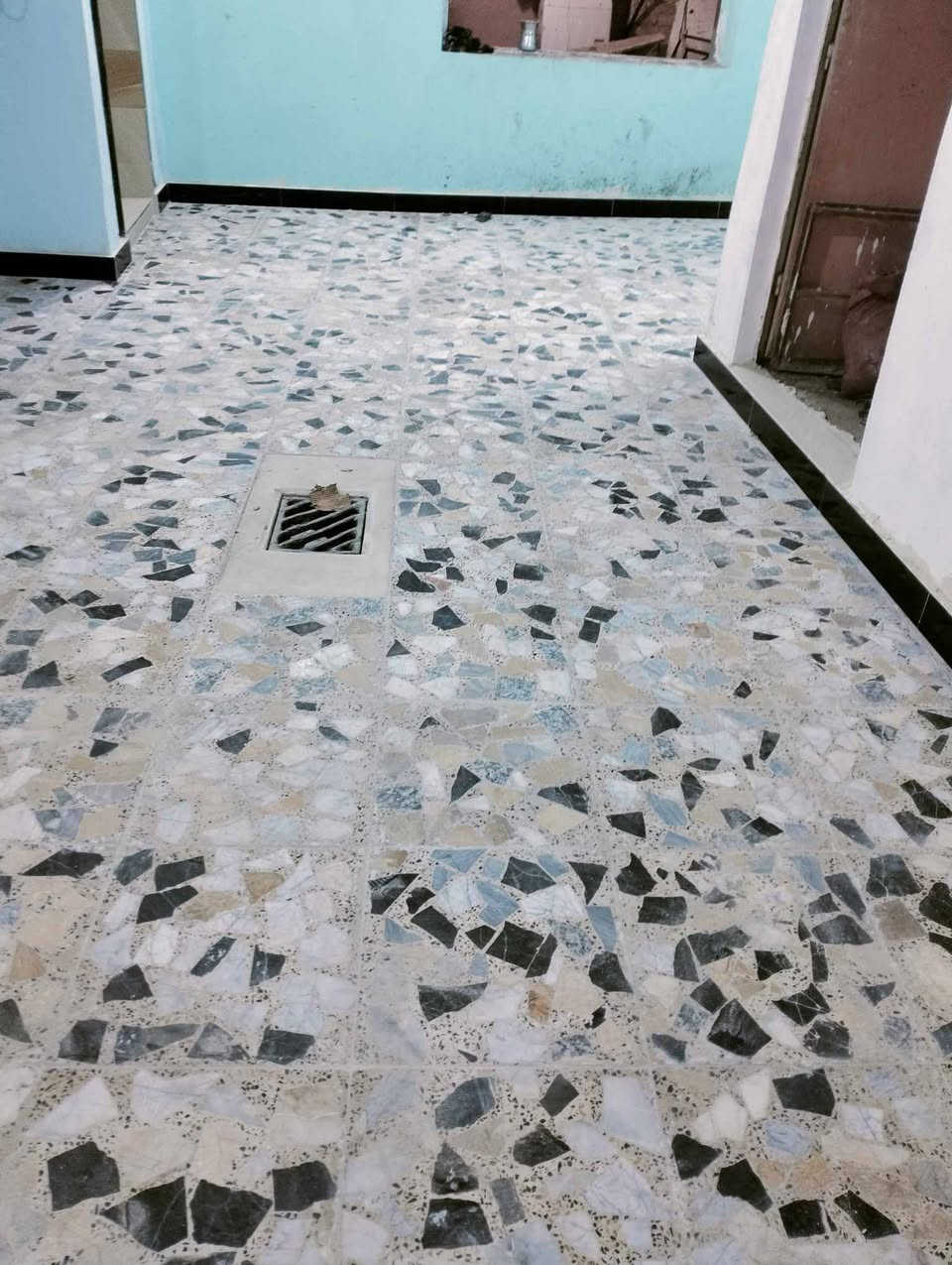 سلام عليكم  ترميم البيوت القديمه 
عندك مطبخ قديم وتريد جدد بورسلين سيراميك  عندك حمام قديم وتريد جدد تواليت كذلك 
تطبيك ارضيات درج بايه ومرايه استلم منك قديم اسلمك جديد اشتغل كرسته وعمل بغداد الكريعات هاذ رقمي وات ساب
***********
ابو ولايه علي
