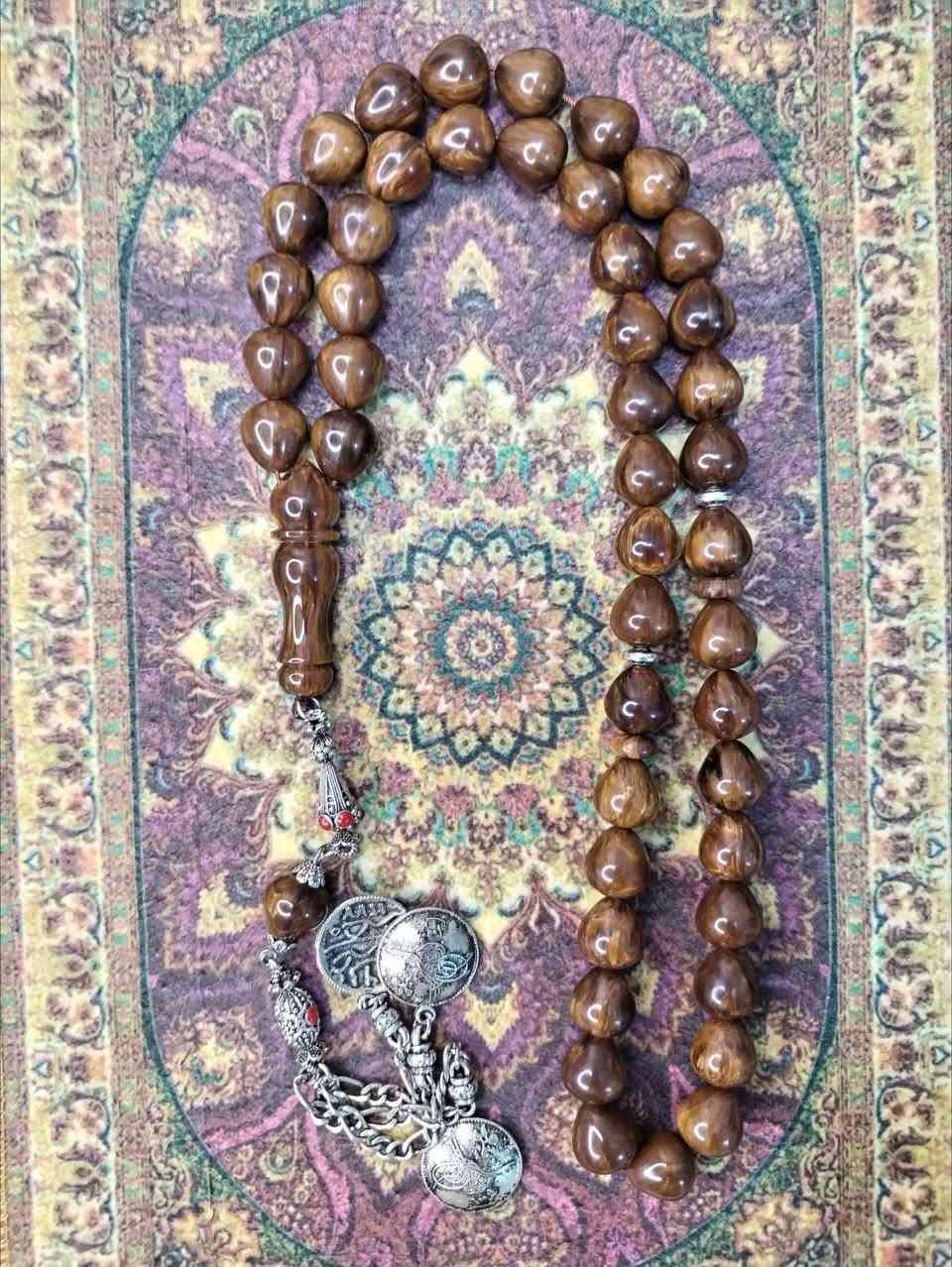 عرض خاص التوصيل مجاني لكل محافظات العراق 
✨ سحر الأناقة يبدأ من تفاصيلك ✨
نوفر لكم أفخم سبح السندلس بألوانها المميزة ولمعتها الهادئة 45 حبه 🔥
قطع مختارة بعناية لعشاق الفخامة والذوق الراقي 🤎
▫️خامات فاخرة
▫️شغل مرتب ومميز
▫️مناسبة للاقتناء والهدايا
📩 للحجز والاستفسار واتساب *********** 
#سبح_السندلس #سبح #اكسسوارات #السندلس #مسباح #هيبة #فخامة
