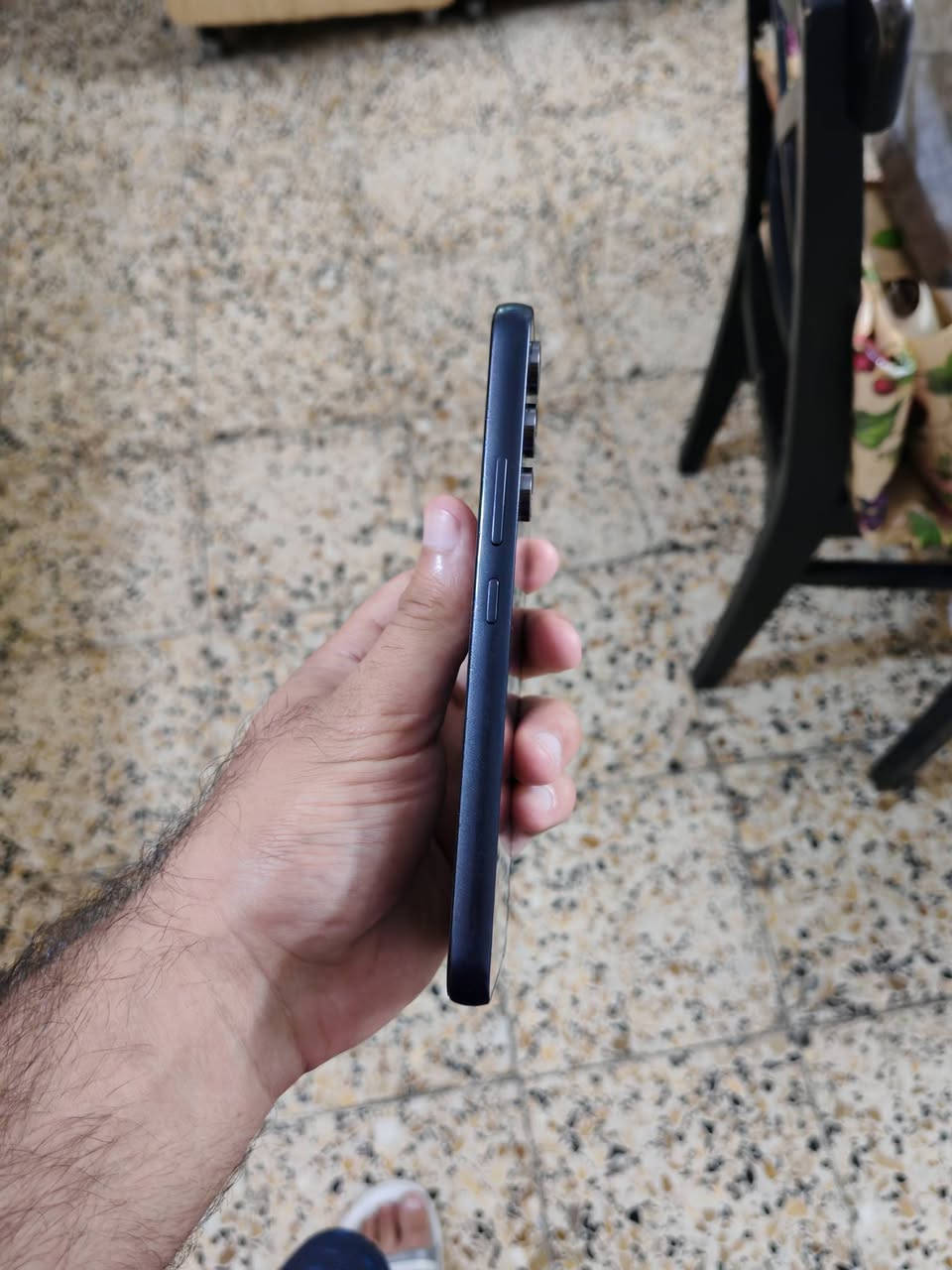 سلام عليكم
جهاز سامسونج A54 5g
الجهاز ذاكرة 256g و رامات 16g
شاشة جبيرة و الوان و دقة تخبل FHD+
جهاز لون اسود ظهر كزاز
بطارية 5000 جبيرة و شحن سريع
السعر (250) الف وبي مجال شي بسيط
*ملاحظة الجهاز مفطورة الشاشة
الجهاز بدون ملحقات فقط كفر
مكاني حي الجهاد للاستفسار ***********
