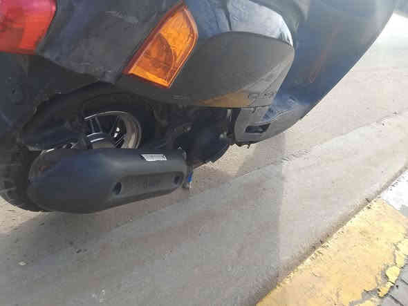 السلام عليكم للبيع ماكس بوليس دراجة مكفولة كفالة عامة لتخابرني وتكلي شيبهة مكفولة من  كلشي تجي وتفحص وتكلب وتقتنع يالة تاخذهة دراجة نكرة بكل وقت دراجة اي نقص مابيهة فقط العداد واكف دراجة اخت الرمبة صارلهة 3 اشهر نازلة مكانًي بغداد دورة السعر 625  شراي اتصل وبيك خير وتدلل 
***********
