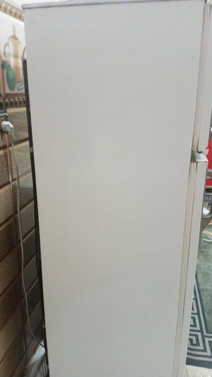 سلام عليكم  ثلاجة نظيفة للبيع الاستفسار الاتصال ع رقم  ***********👉 مكلف بالنشر
