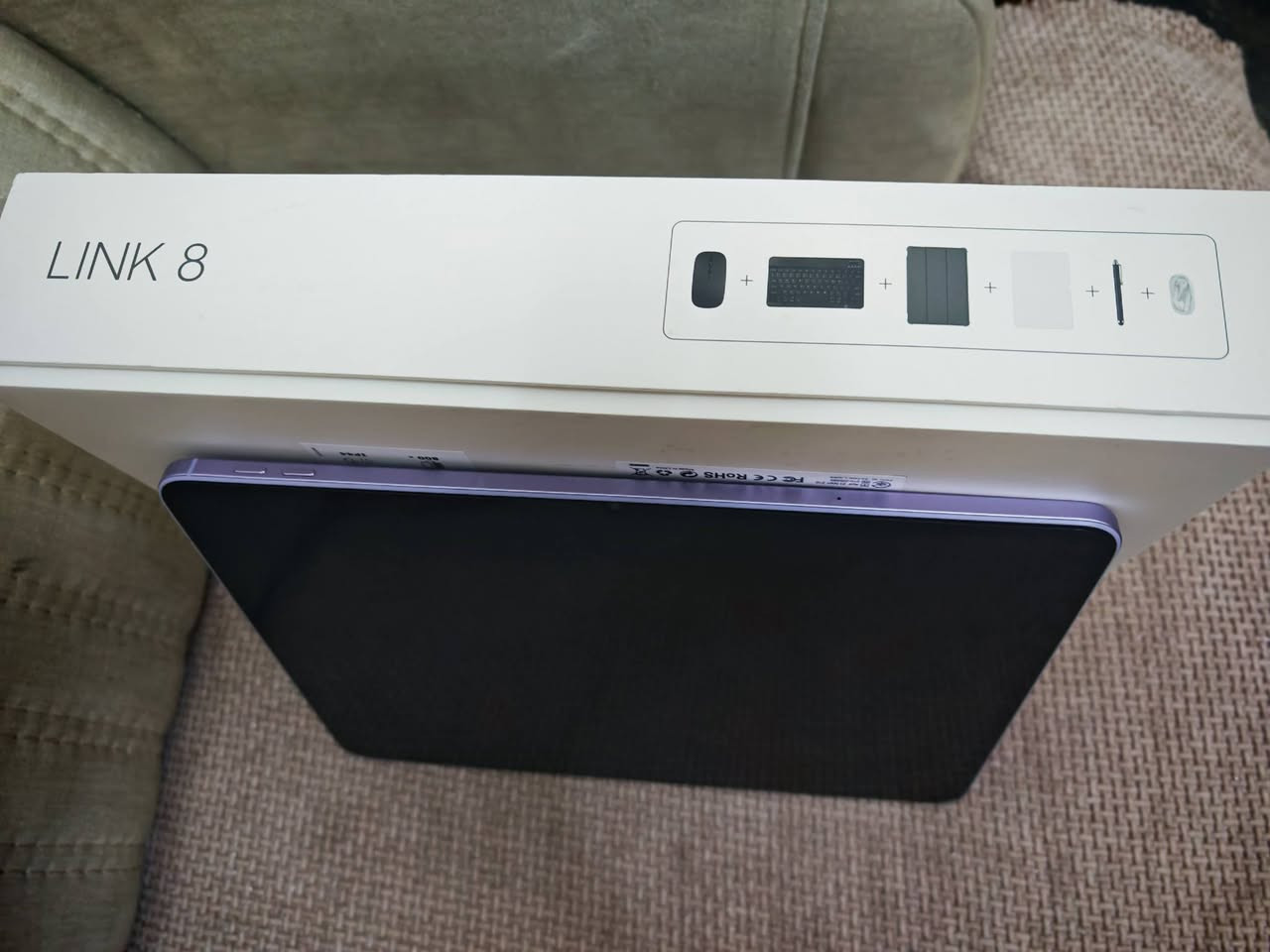 بلاك فيو LINK 8 ذاكره 256 عشوائيه 16 جهاز استخدام دراسه فقط ملحقاته موضحه بصوره مع ضمان متبقي 10 اشهر  يدعم 60 فريم ببجي جهاز جيد وسلس للبيع بسعر 250 / بغداد ***********
