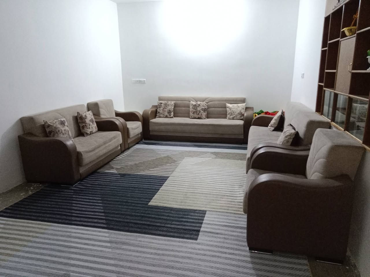 غراض منزل للبيع كلش نضاف  الفلوجه حي نزال *********** رقم الهاتف
