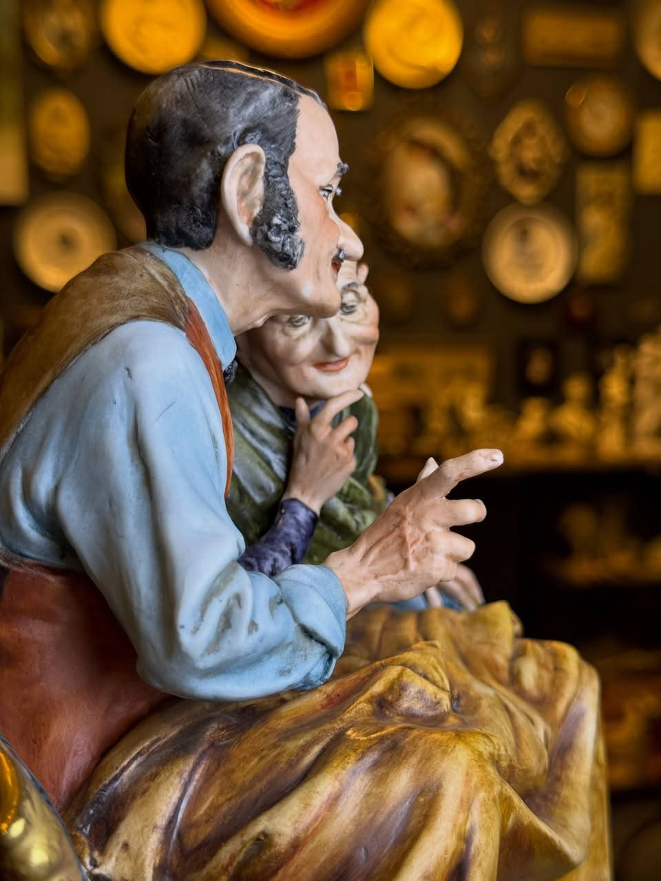 تفاصيل تفاصيل تفاصيل
روائع النابولي الايطالي .. انتيك حقيقي .

..
#انتيك #فنتج #تحف #ديكور #lifestyle


**إذا كنت صاحب هذا الإعلان وتريد حذفه لأي سبب، رجاءا أرسل رسالة إلى الدعم الفني**