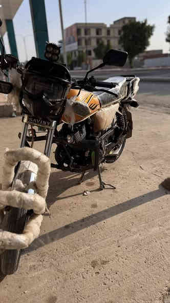 دراجه سونك محرك 200 نضافه فول اوراق منفيست *********** السعر 950
